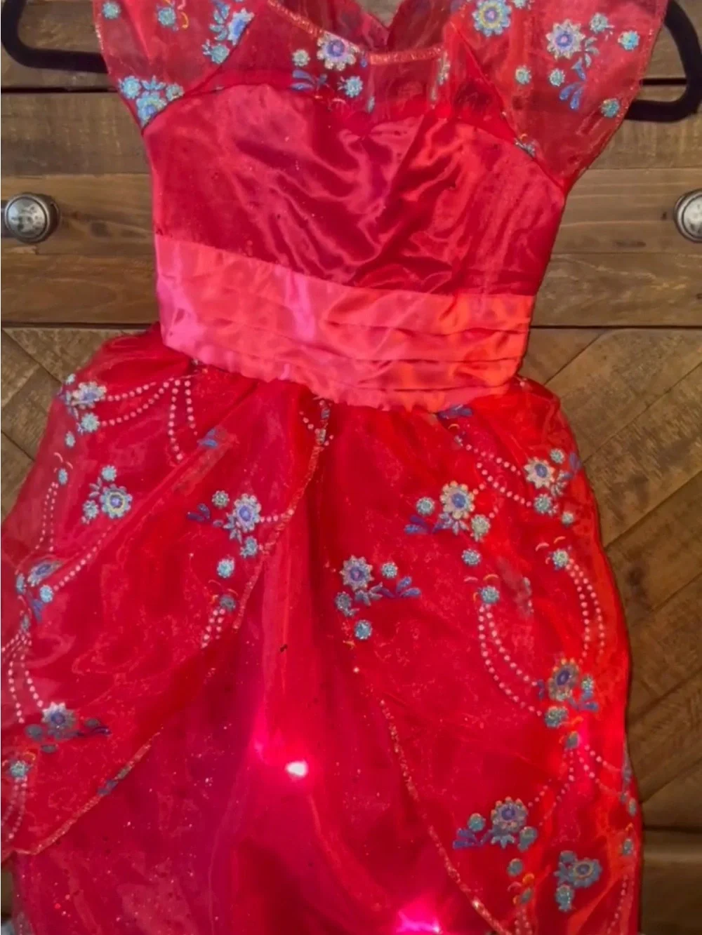 Disney Elena of Avalon Princess Costume 4-6Y Red Light Up Dress Halloween